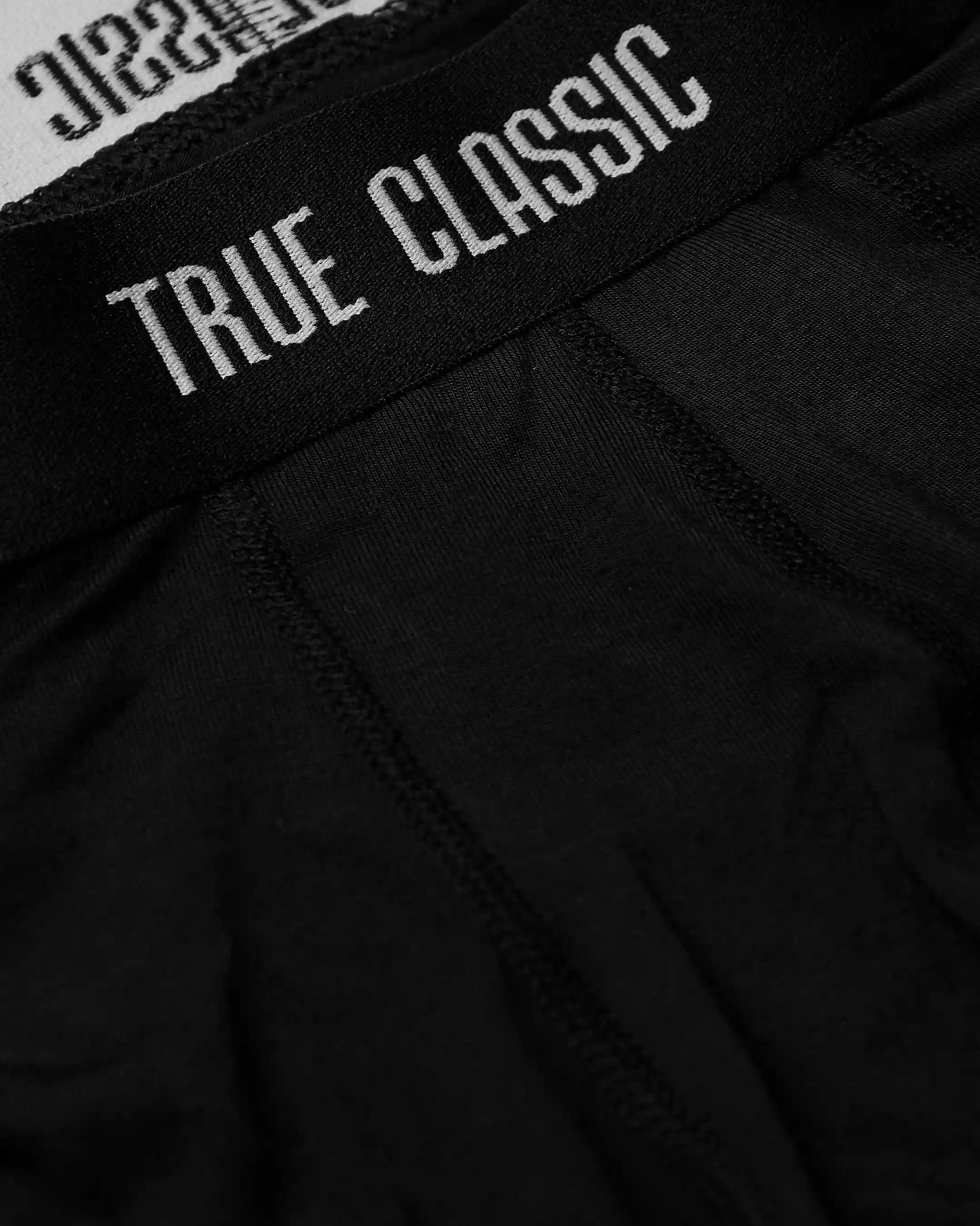 trueclassicteescoreshop.com