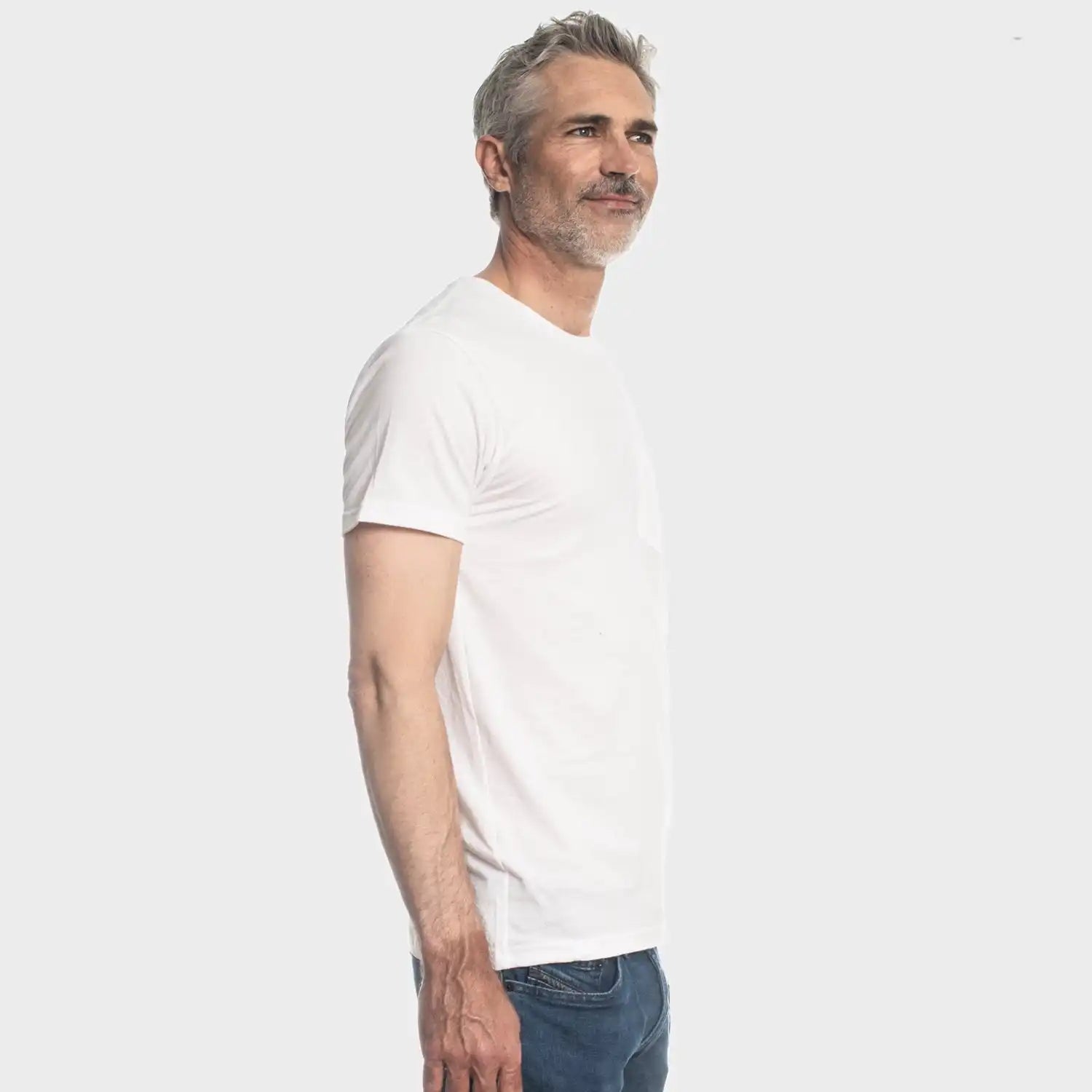trueclassicteescoreshop.com