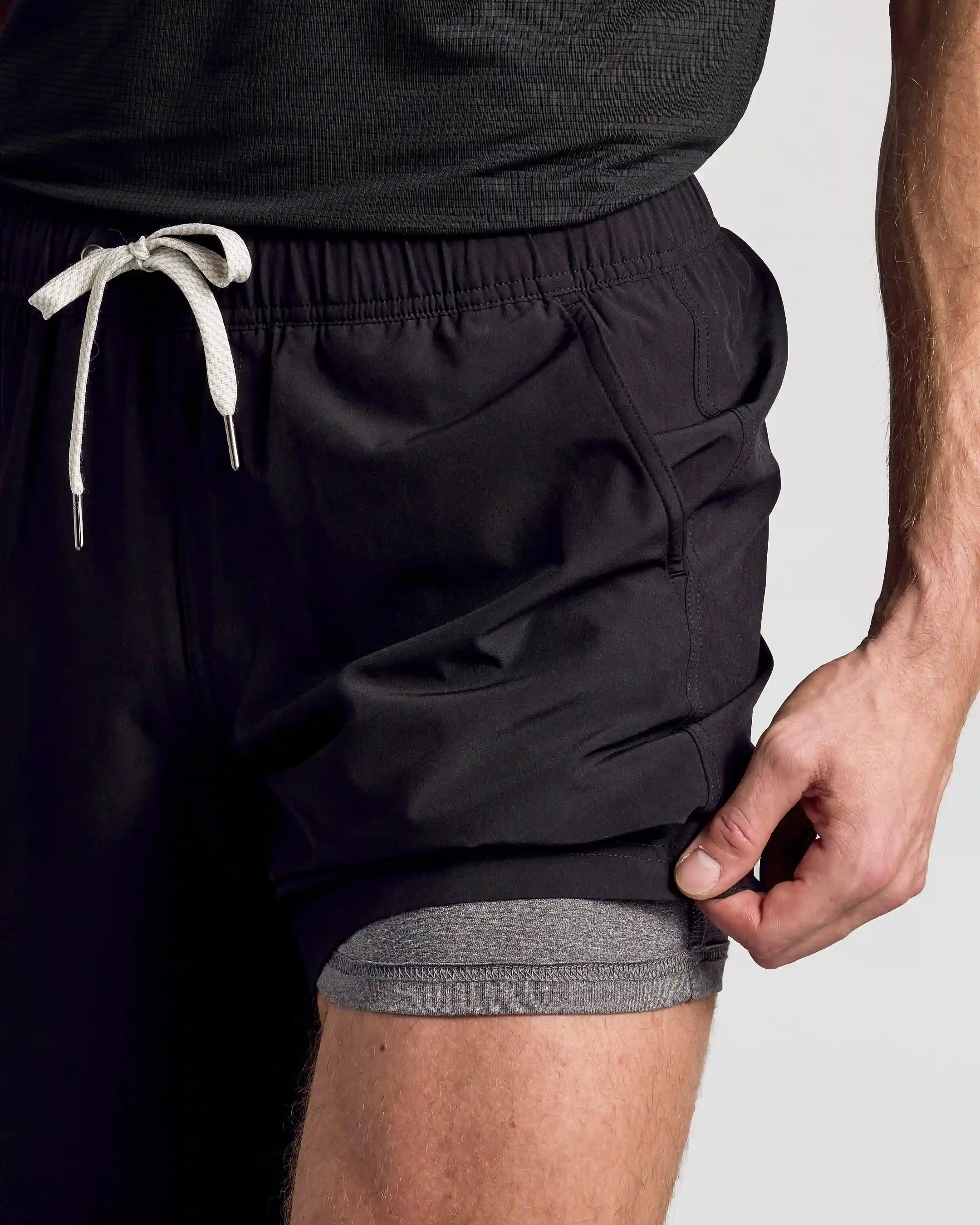 trueclassicteescoreshop.com
