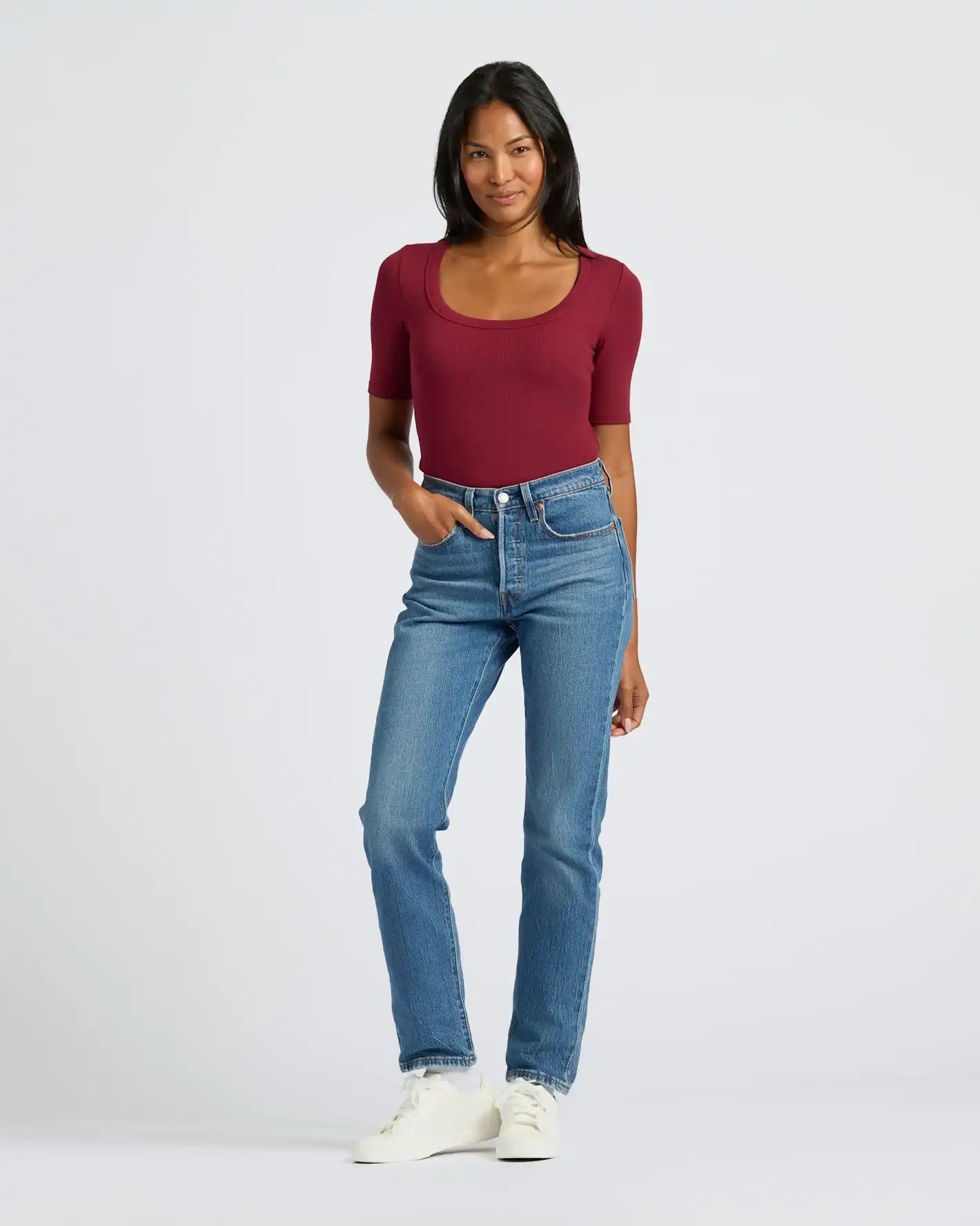 trueclassicteescoreshop.com