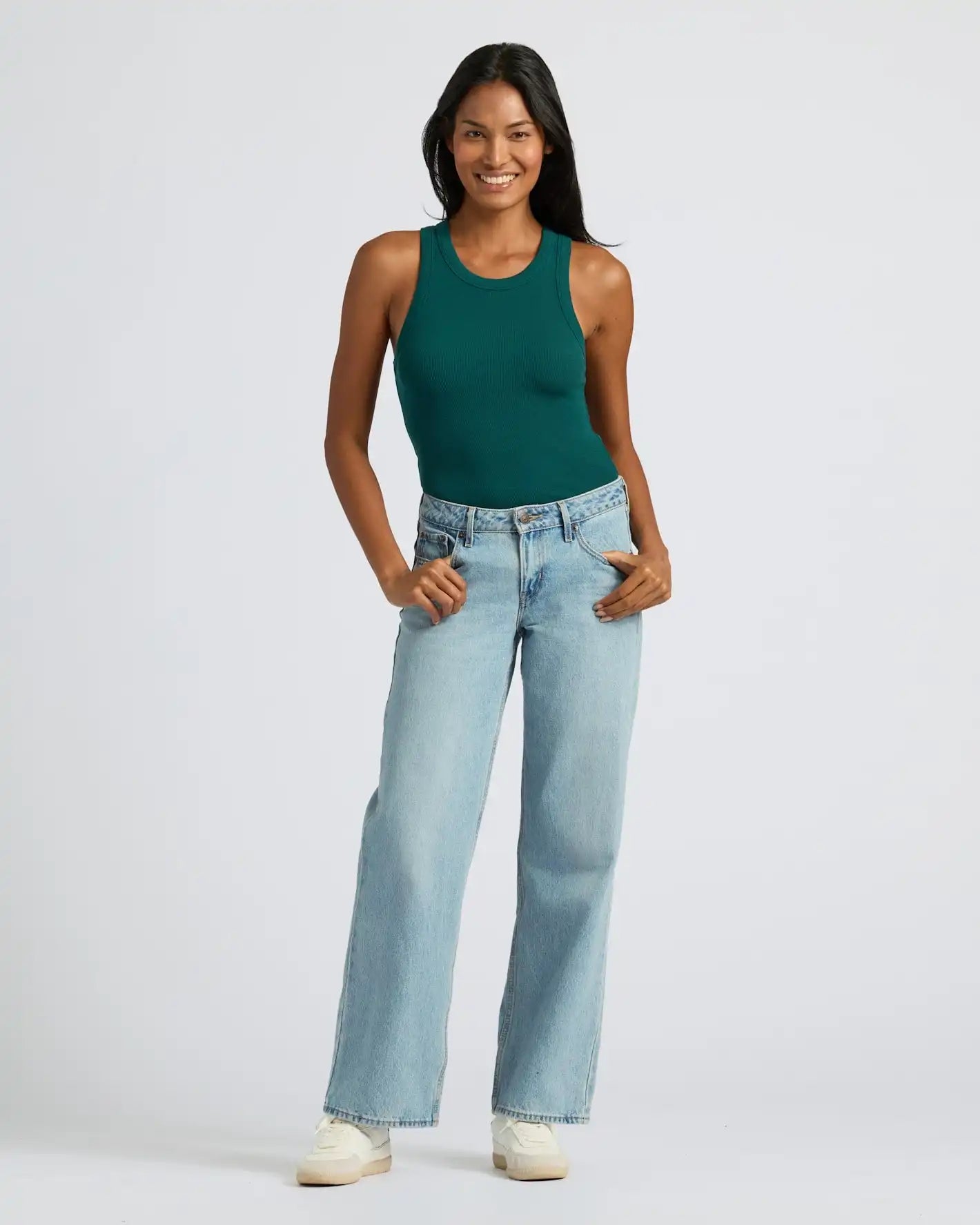 trueclassicteescoreshop.com