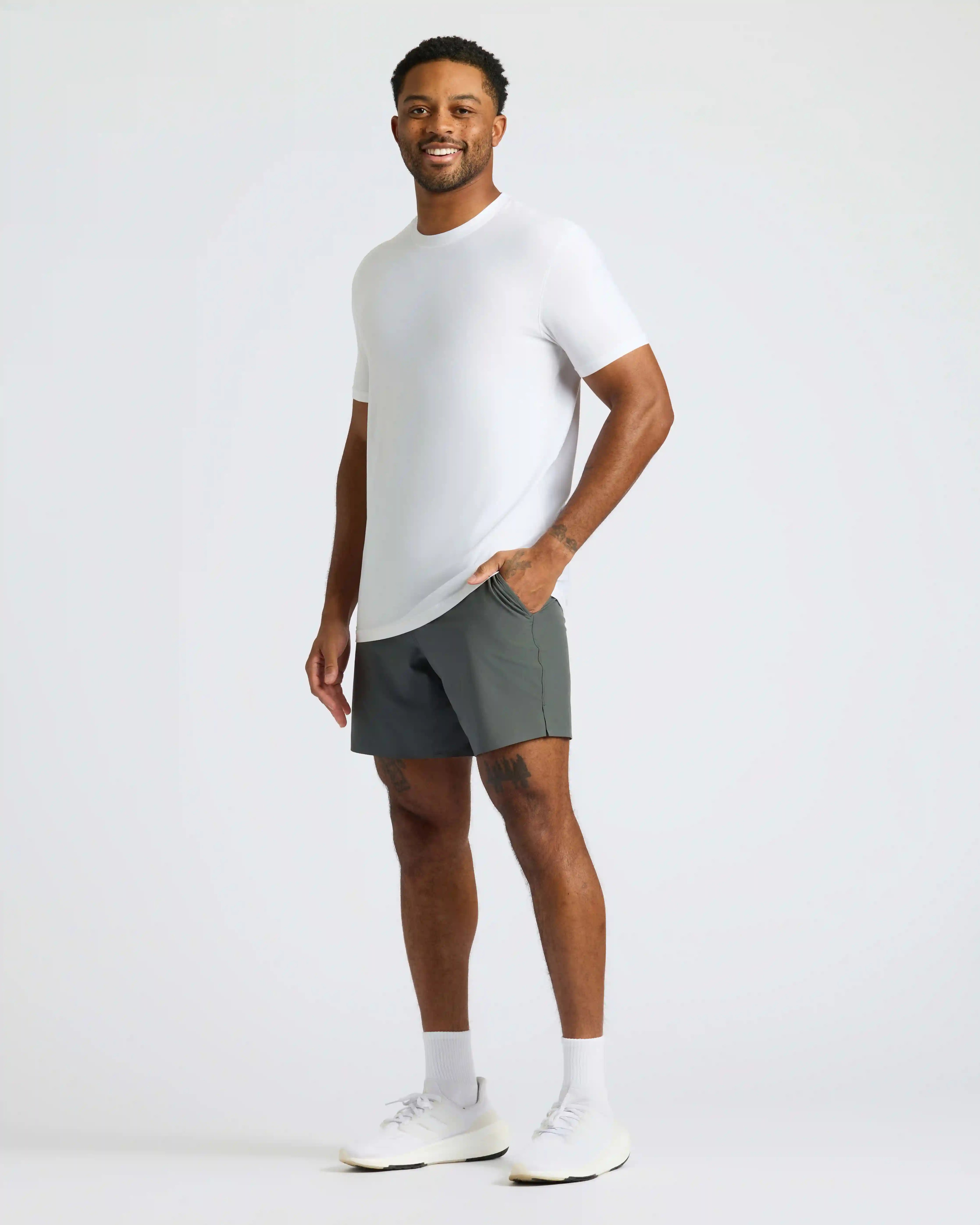 trueclassicteescoreshop.com